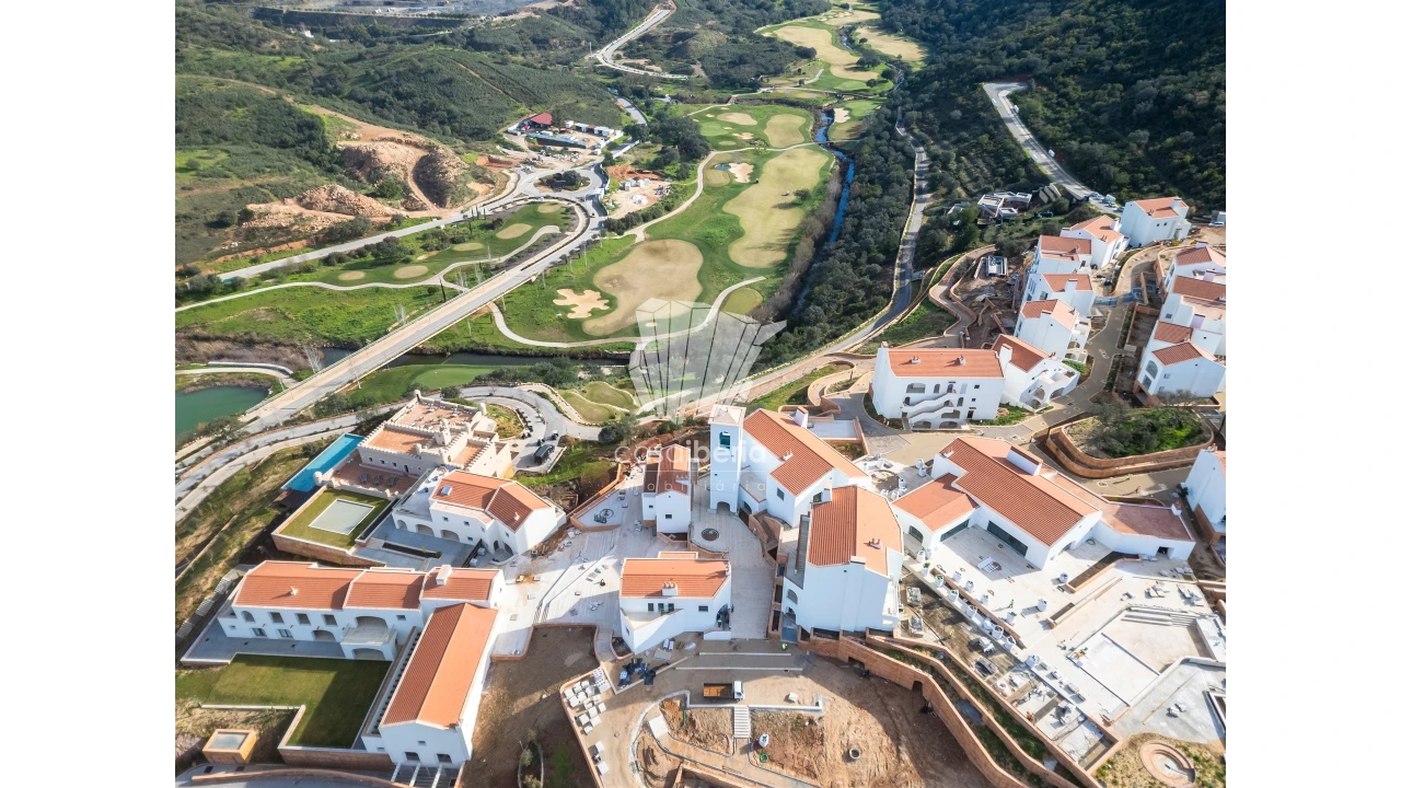 Moradia T4 para Venda em Querença, Tôr e Benafim Foto 15