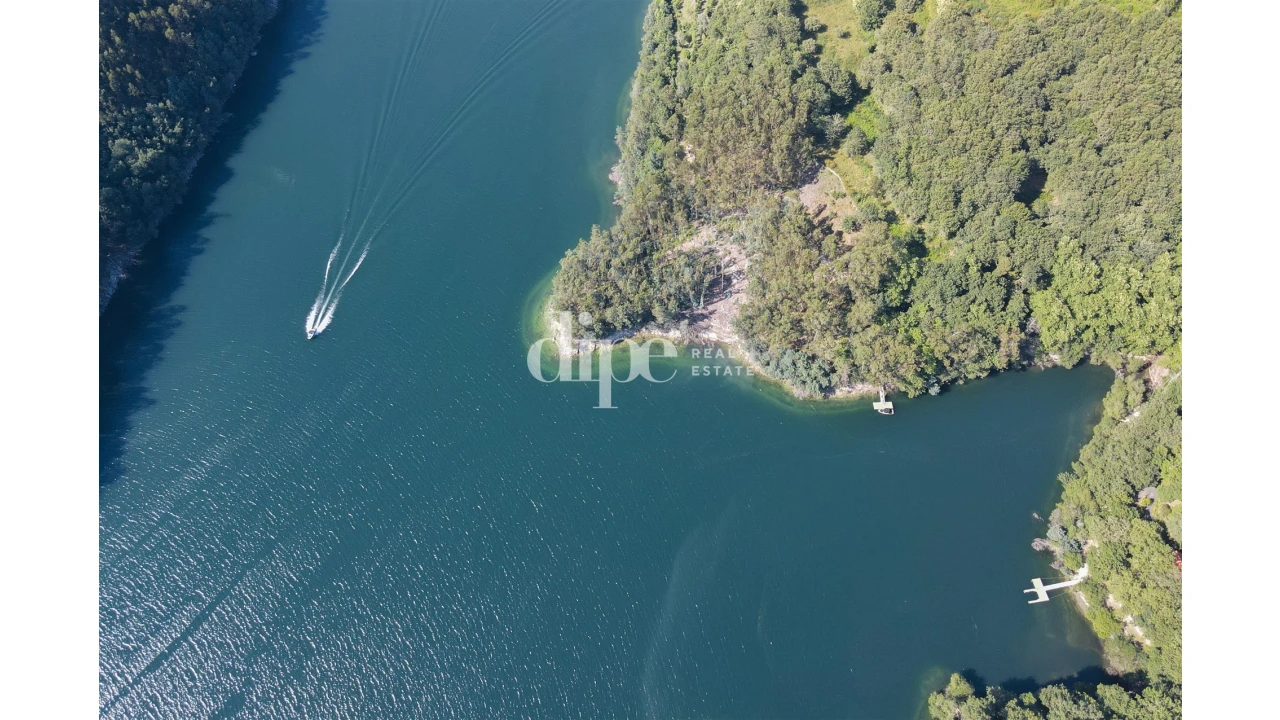 Terreno para Venda em Caniçada e Soengas Foto 4