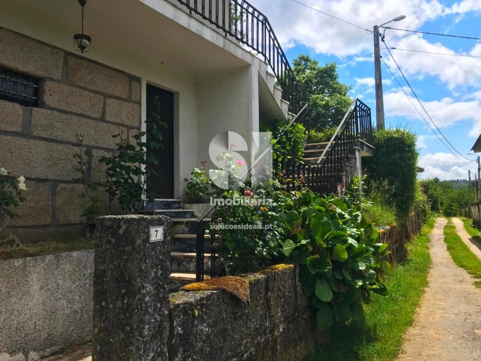 Moradia T3 para Venda em Vila Verde Foto 15