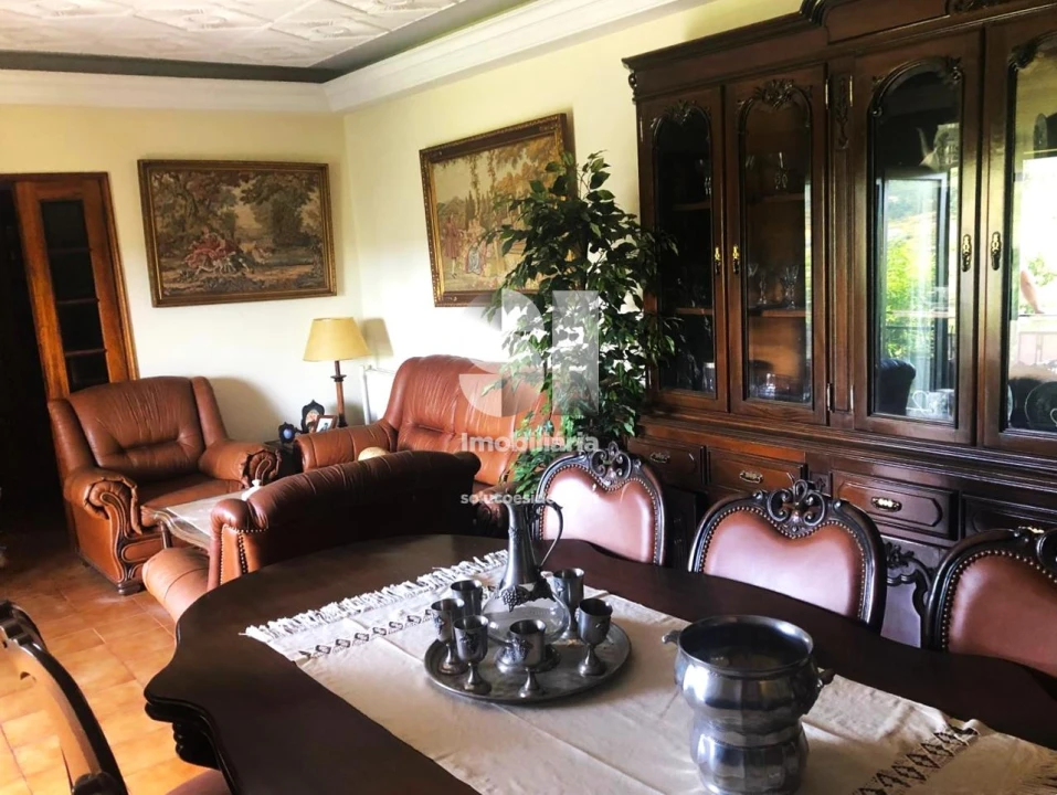 Moradia T3 para Venda em Vila Verde Foto 21