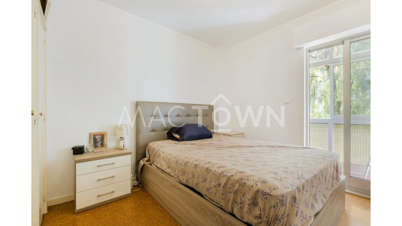 Apartamento T3 para Venda em Marvila Foto 14