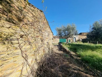 Terreno para Venda em Santo Andre das Tojeiras