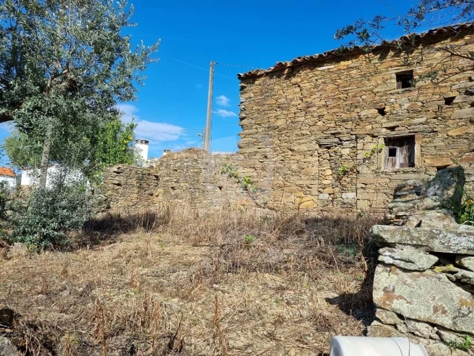 Terreno para Venda em Santo Andre das Tojeiras Foto 19