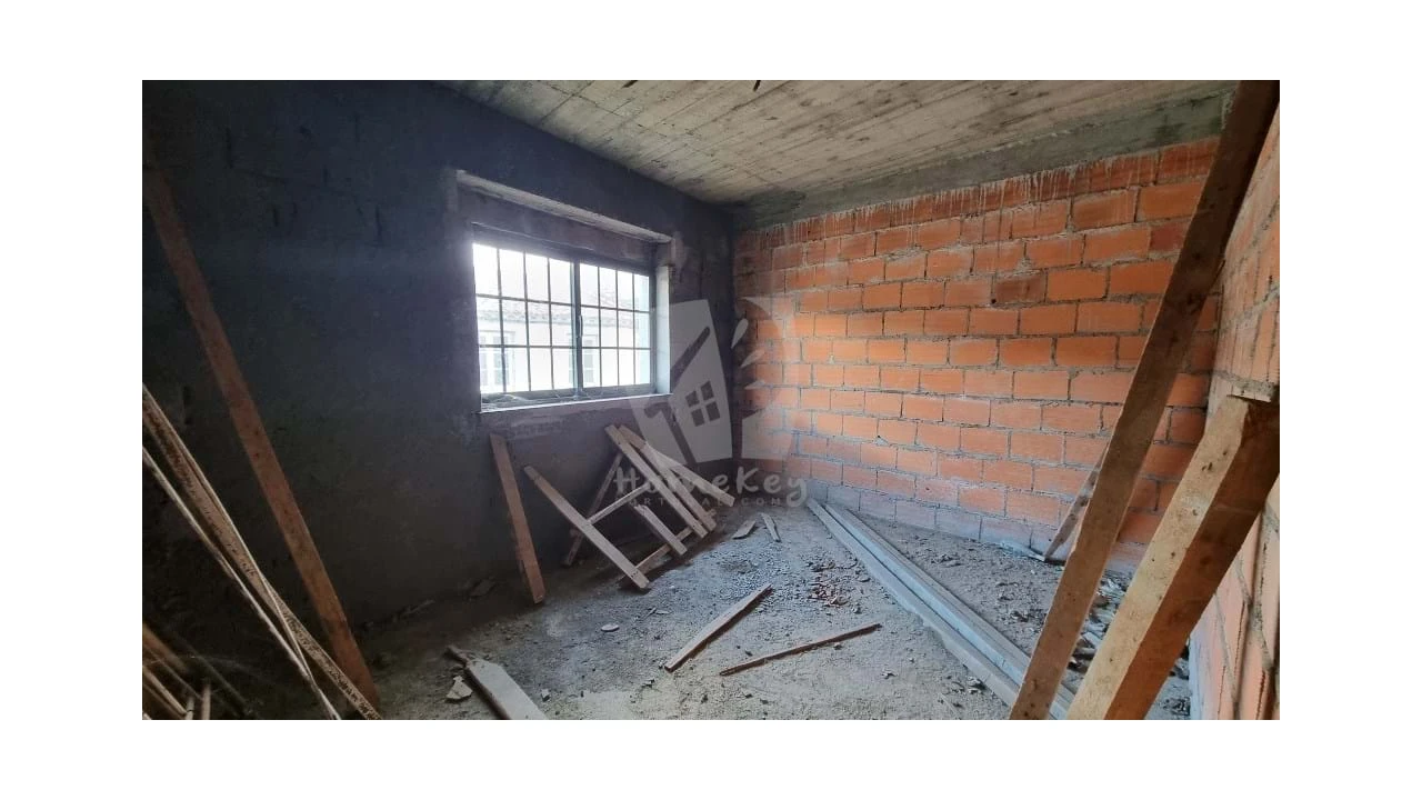 Moradia T3 para Venda em Sarzedas Foto 13