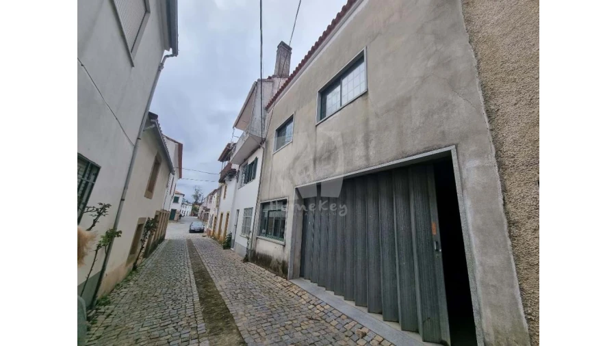 Moradia T3 para Venda em Sarzedas Foto 4