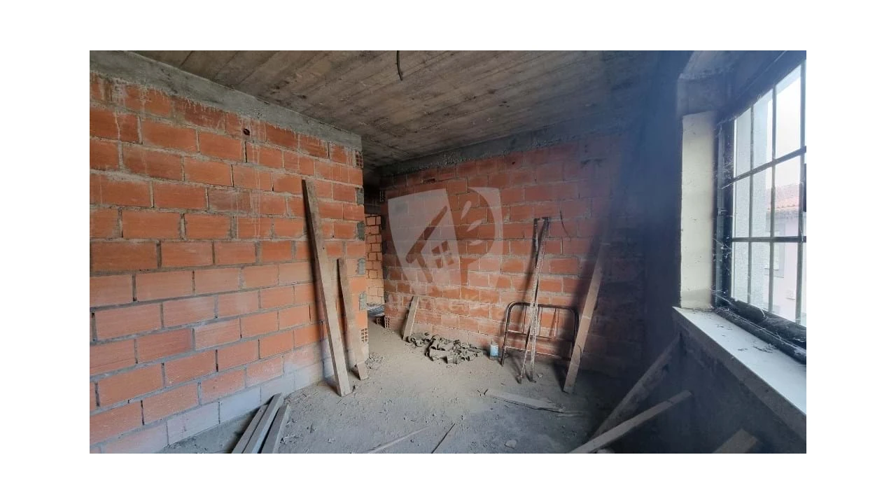 Moradia T3 para Venda em Sarzedas Foto 14