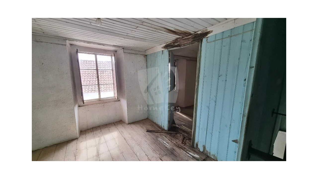 Moradia T4 para Venda em Santo Andre das Tojeiras Foto 26