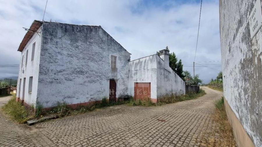 Moradia T4 para Venda em Santo Andre das Tojeiras Foto 6