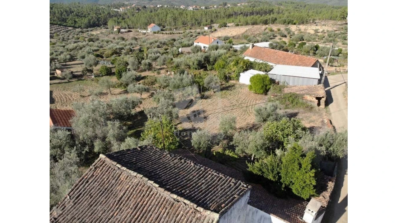 Moradia T4 para Venda em Santo Andre das Tojeiras Foto 44