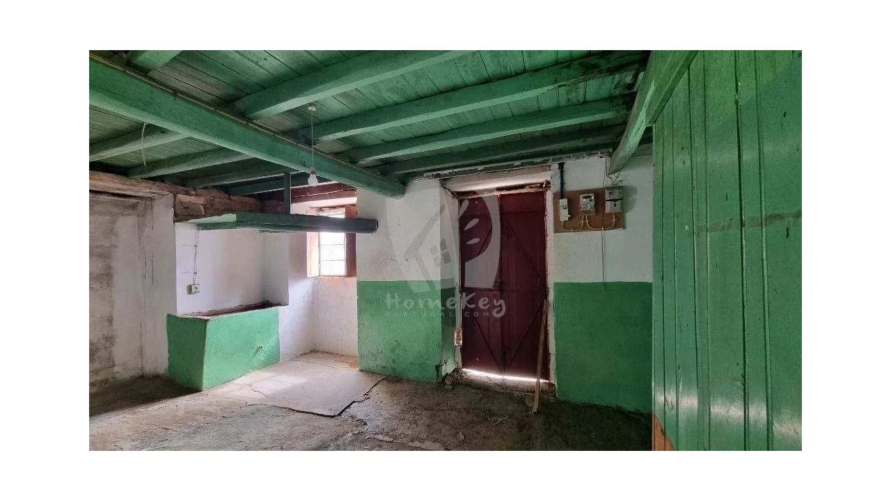 Moradia T4 para Venda em Santo Andre das Tojeiras Foto 31