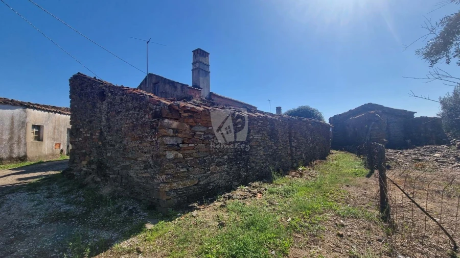 Moradia T2 para Venda em Santo Andre das Tojeiras Foto 31