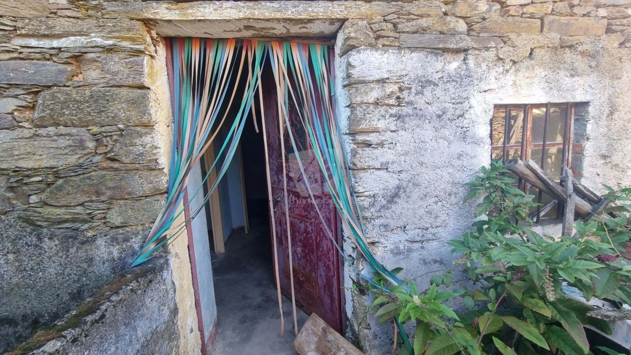 Moradia T2 para Venda em Santo Andre das Tojeiras Foto 22