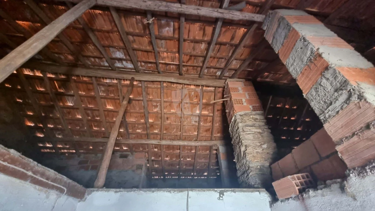 Moradia T2 para Venda em Santo Andre das Tojeiras Foto 26