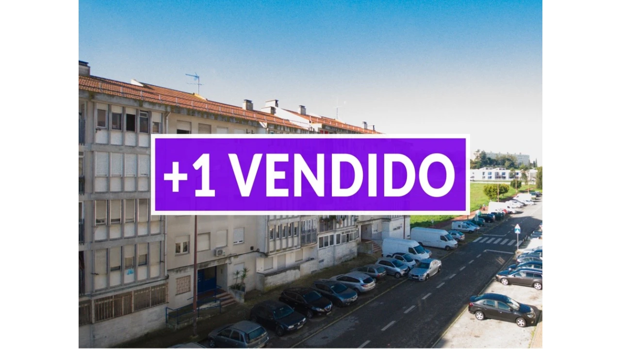 Apartamento T4 para Venda em Marvila Foto 1