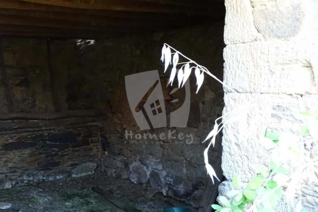Terreno para Venda em Santo Andre das Tojeiras Foto 10