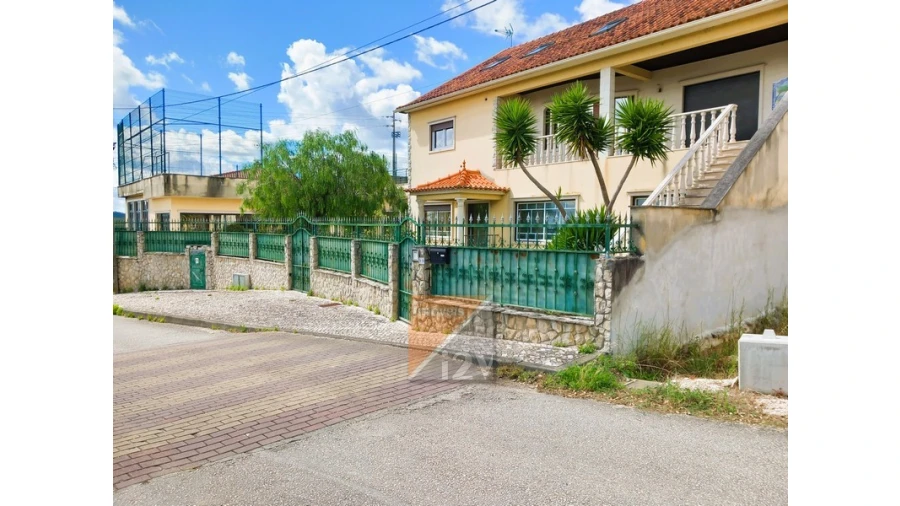 Moradia T2 para Venda em Pelariga Foto 7