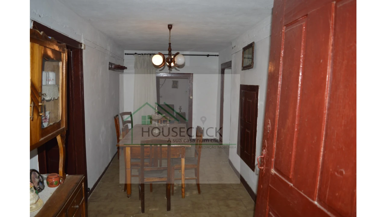 Moradia T3 para Venda em Almeida Foto 6