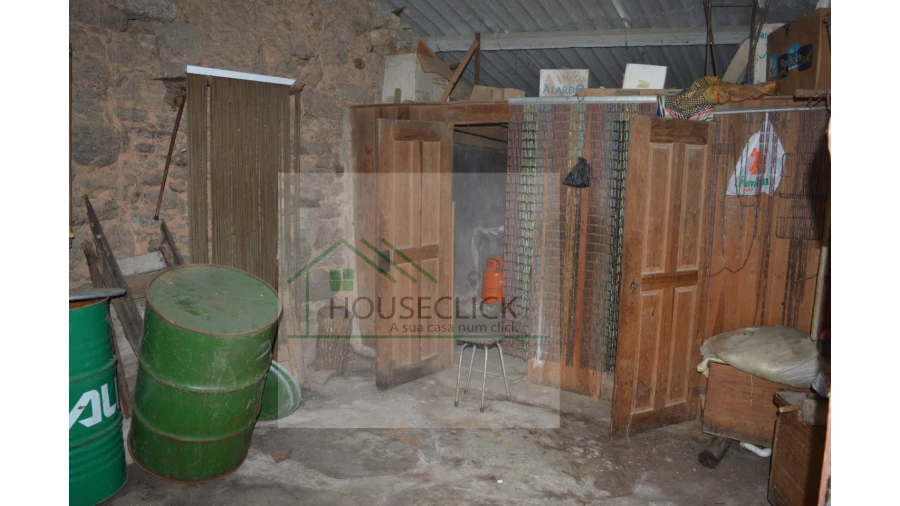 Moradia T3 para Venda em Almeida Foto 21