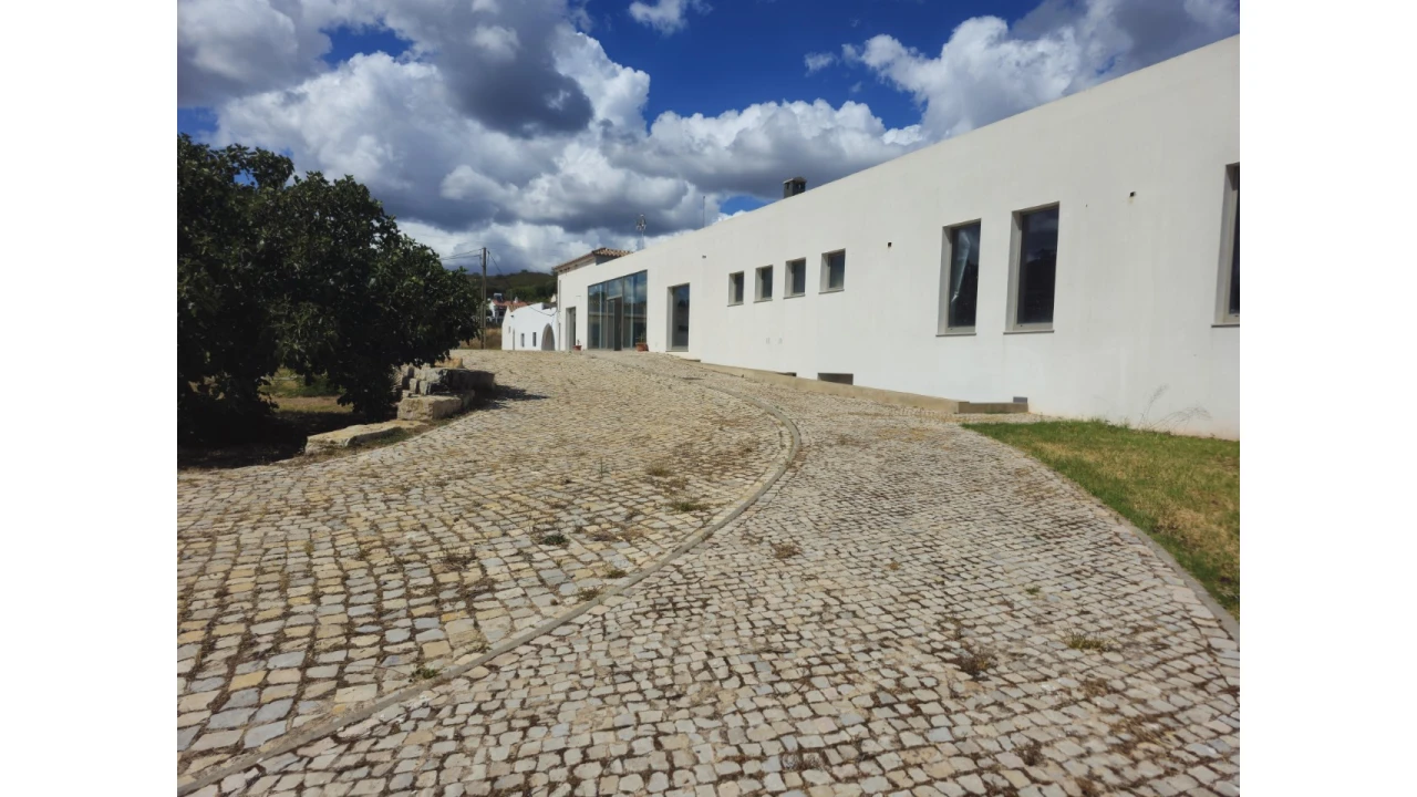 Negócio para Venda em Santa Catarina da Fonte do Bispo Foto 19