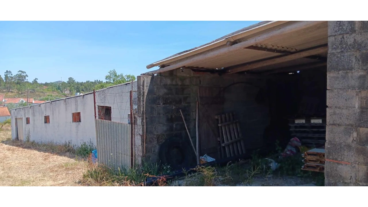 Terreno para Venda em Envendos Foto 5