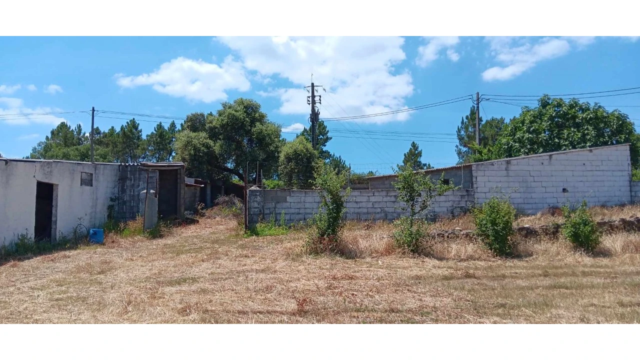 Terreno para Venda em Envendos Foto 14