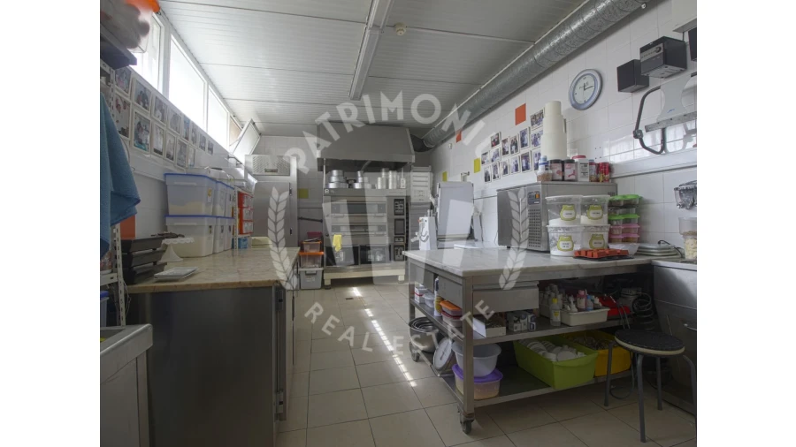 Loja para Venda em Caldas da Rainha - Santo Onofre e Serra do Bouro Foto 7