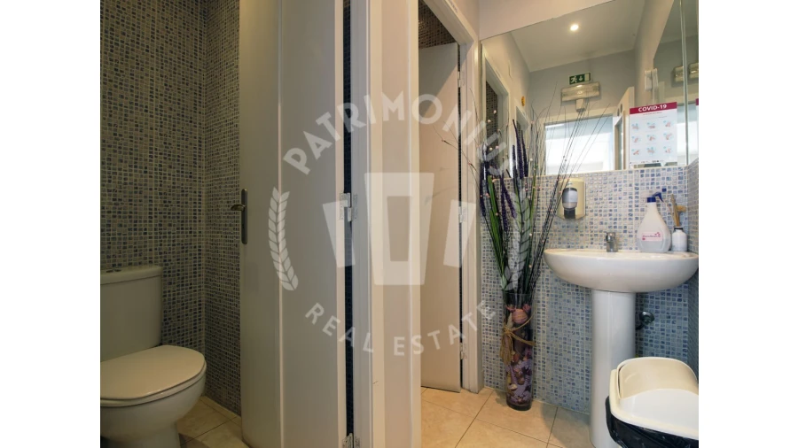 Loja para Venda em Caldas da Rainha - Santo Onofre e Serra do Bouro Foto 17