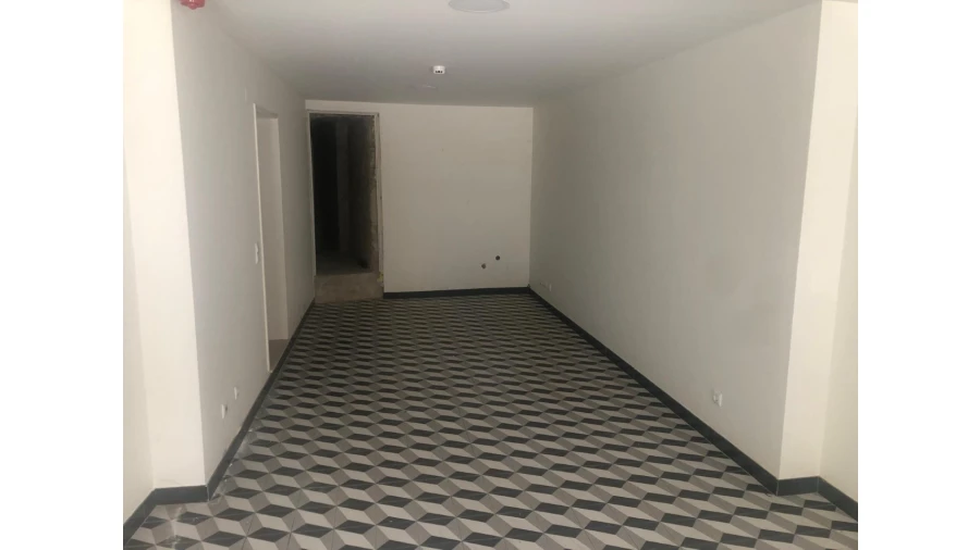 Loja para Arrendamento em Abrantes (São Vicente e São João) e Alferrarede Foto 3