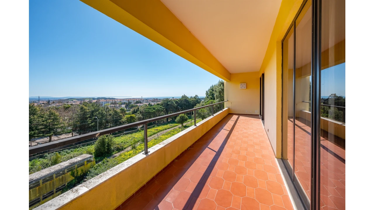 Moradia T10 para Venda em Santa Maria e São Miguel, São Martinho, São Pedro Penaferrim Foto 22