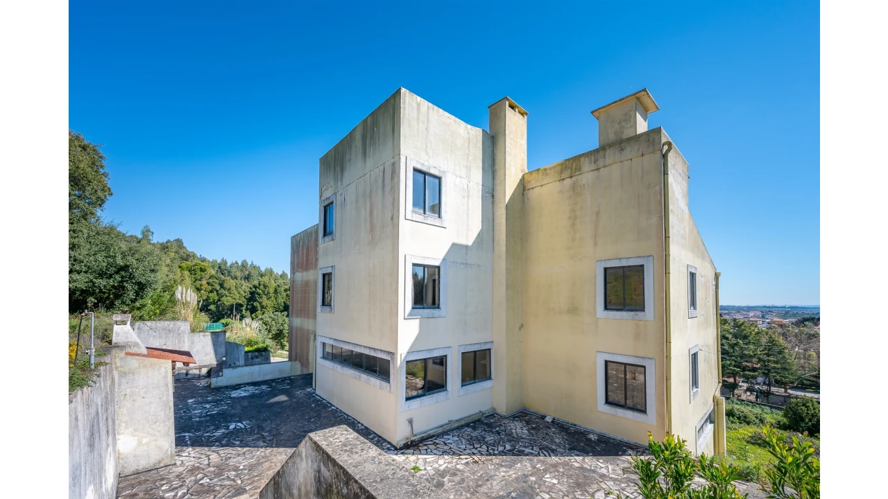 Moradia T10 para Venda em Santa Maria e São Miguel, São Martinho, São Pedro Penaferrim Foto 34