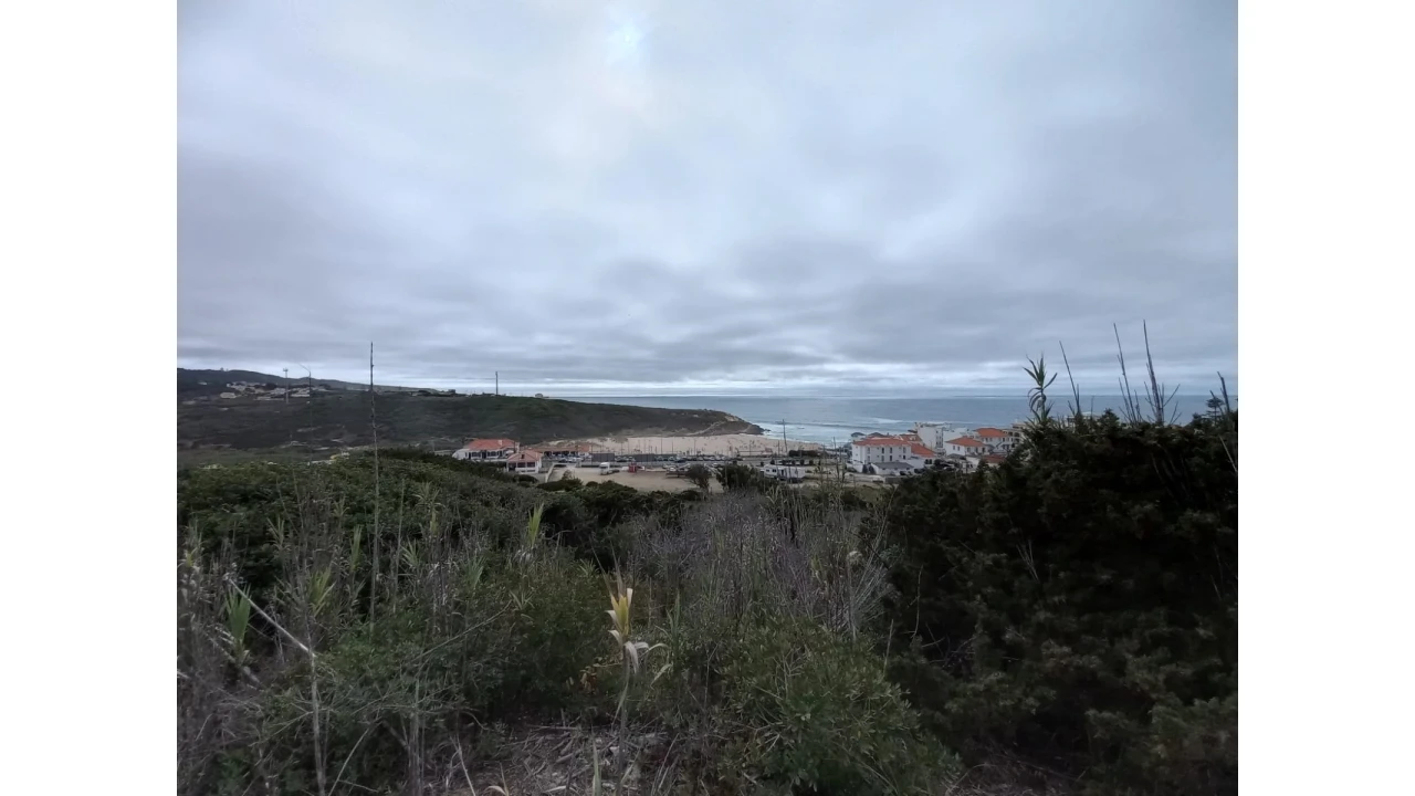 Apartamento T2 para Venda em Colares Foto 34