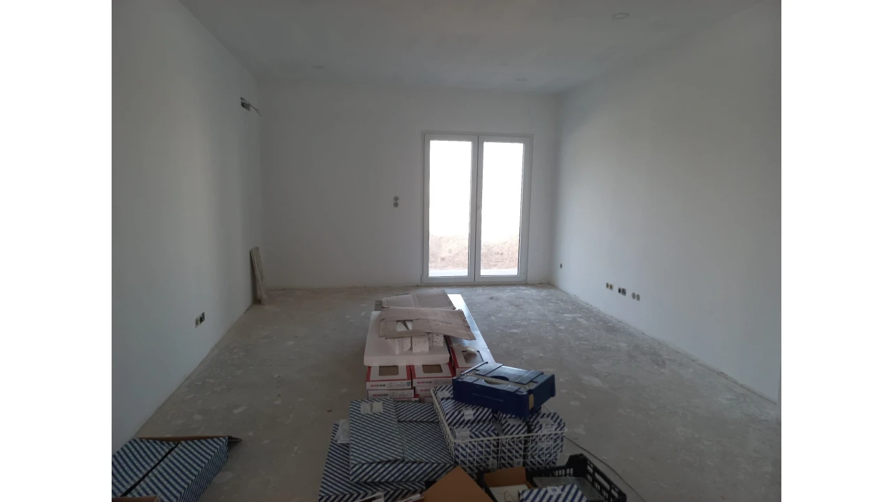 Apartamento T2 para Venda em Colares Foto 11