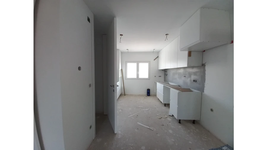 Apartamento T2 para Venda em Colares Foto 7
