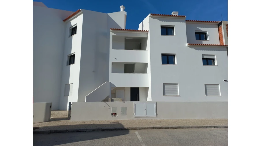 Apartamento T2 para Venda em Colares Foto 36