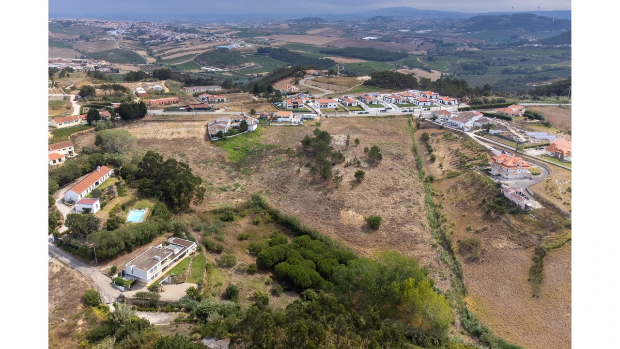 Terreno para Venda em Santo Isidoro Foto 1