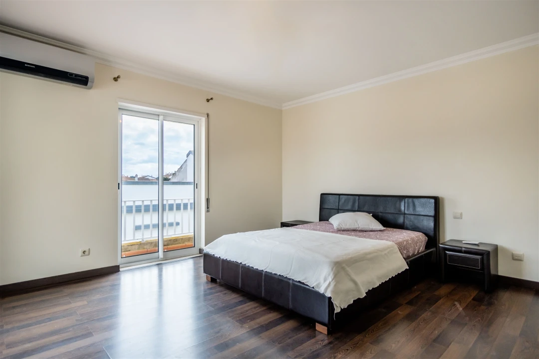 Moradia T4 para Venda em Ermidas-Sado Foto 27