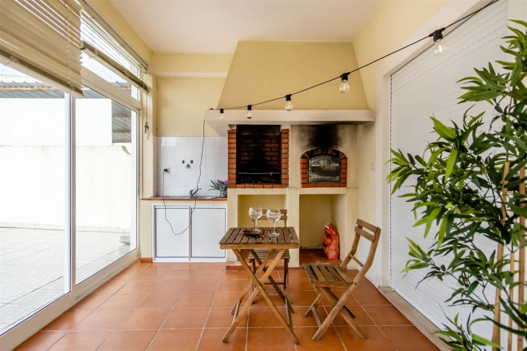 Moradia T4 para Venda em Ermidas-Sado Foto 24