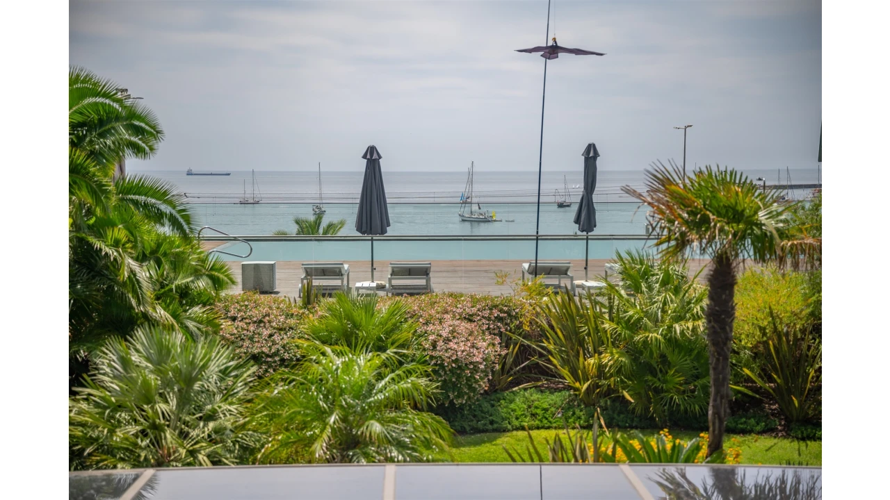 Apartamento T3 para Venda em Cascais e Estoril Foto 2