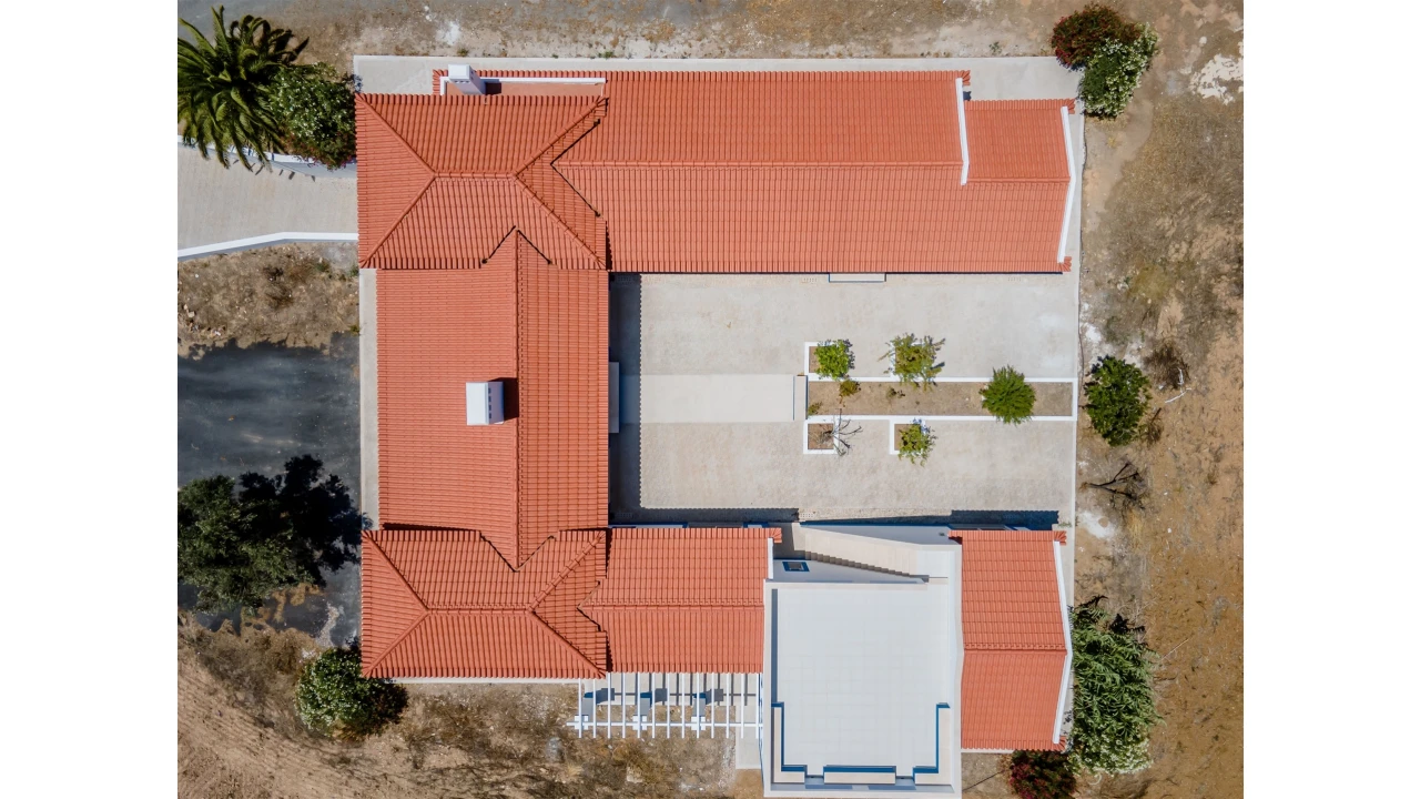 Quinta T4 para Venda em Azinheira dos Barros e São Mamede do Sádão Foto 10