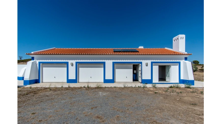 Quinta T4 para Venda em Azinheira dos Barros e São Mamede do Sádão Foto 37