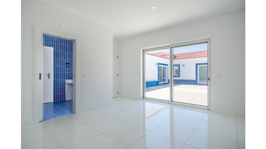 Quinta T4 para Venda em Azinheira dos Barros e São Mamede do Sádão Foto 27