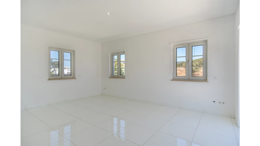 Quinta T4 para Venda em Azinheira dos Barros e São Mamede do Sádão Foto 15