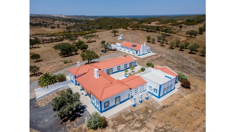 Quinta T4 para Venda em Azinheira dos Barros e São Mamede do Sádão Foto 49
