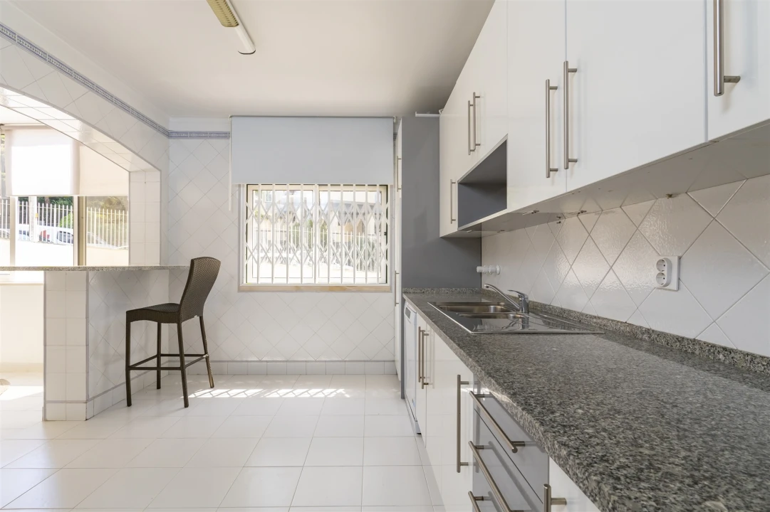 Apartamento T3 para Venda em Cascais e Estoril Foto 9