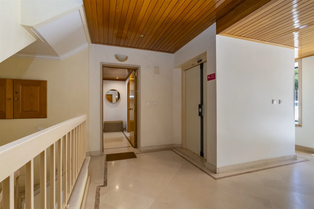 Apartamento T3 para Venda em Cascais e Estoril Foto 32