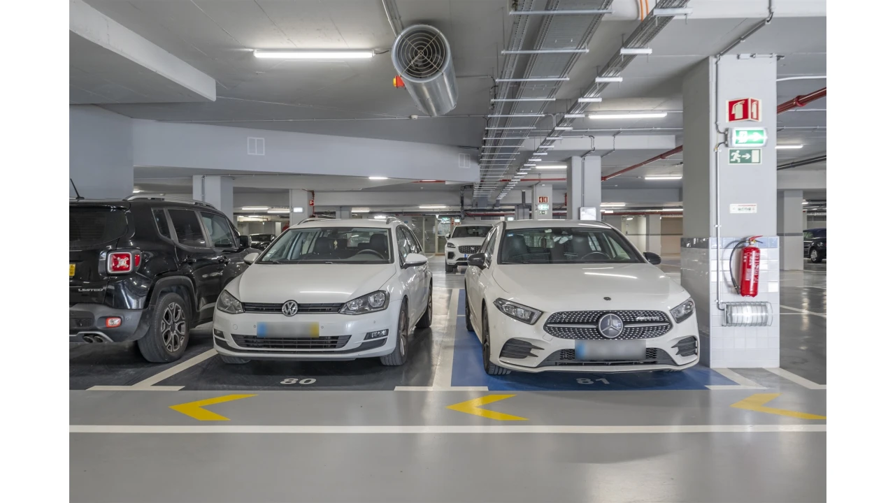 Apartamento T2 para Venda em Cascais e Estoril Foto 44