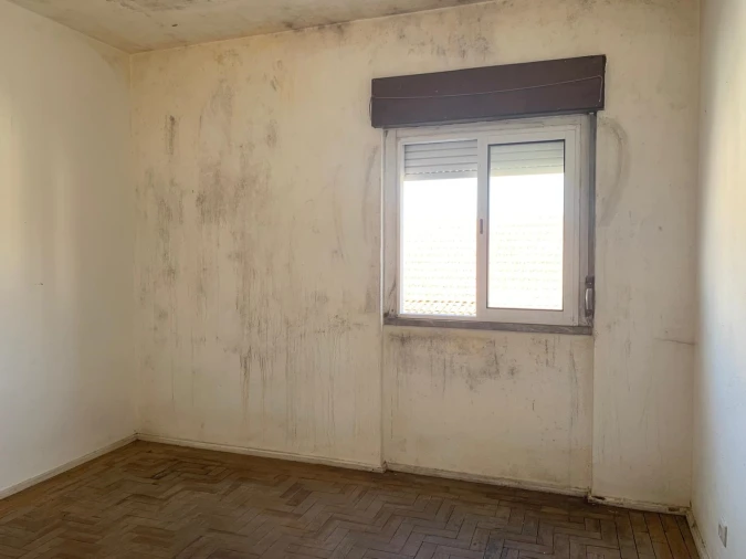 Prédio para Venda em Santo António dos Cavaleiros e Frielas Foto 18