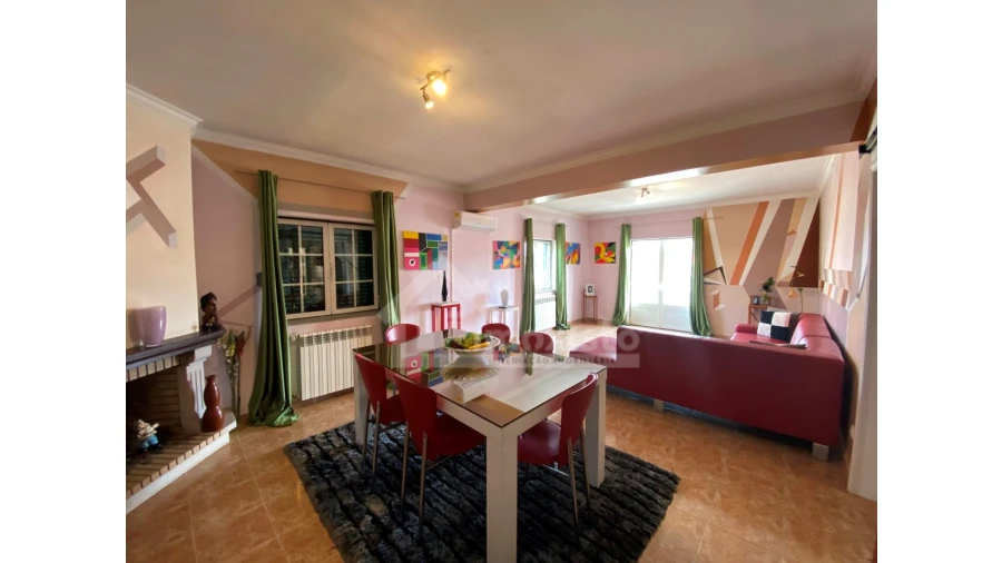 Moradia T4 para Venda em Castanheira de Pêra e Coentral Foto 8