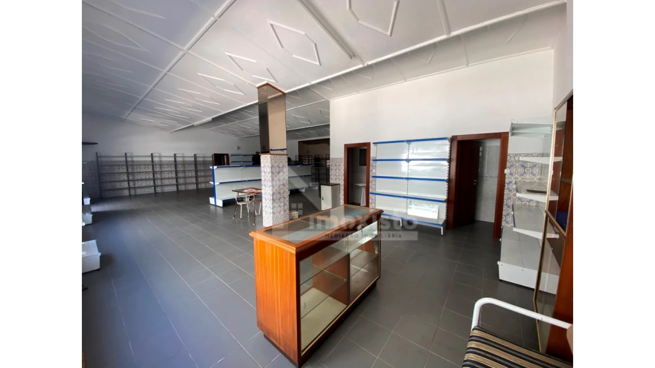 Loja para Venda em Avelar Foto 2