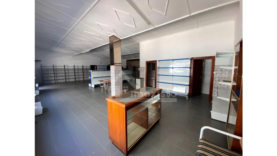 Loja para Venda em Avelar Foto 2